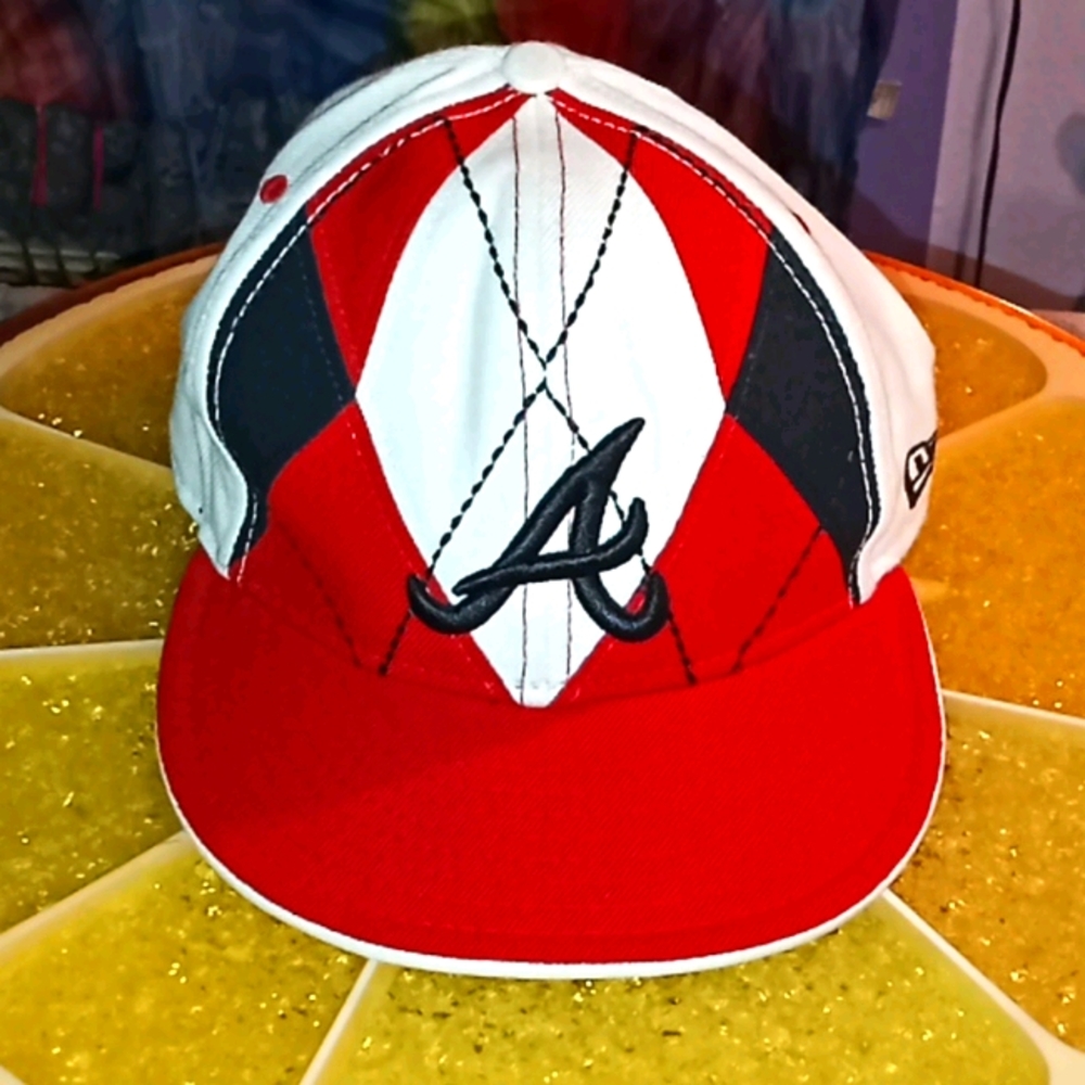 NWT BRAVES MLB GENUINE BASEBALL CAP-SIZE  7 1/4